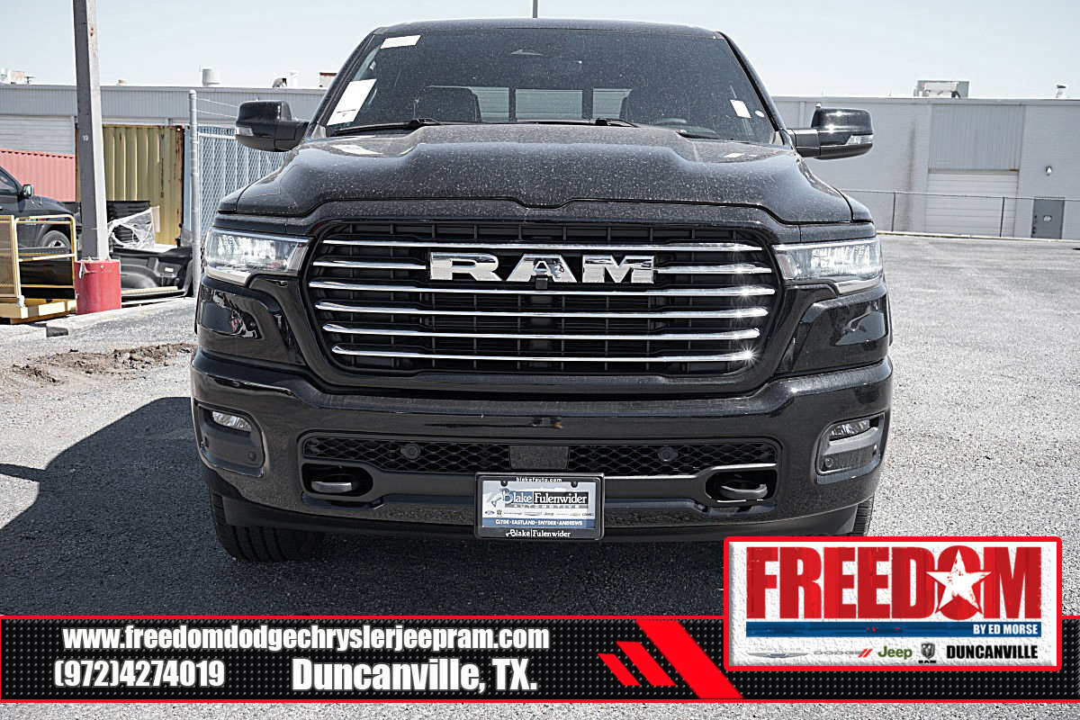 New 2025 RAM 1500 Laramie w/ Laramie Southwest Edition AWD/4WD image 8