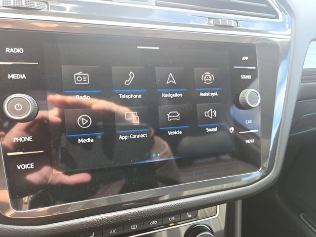 Used 2024 Volkswagen Tiguan Wolfsburg Edition image 16