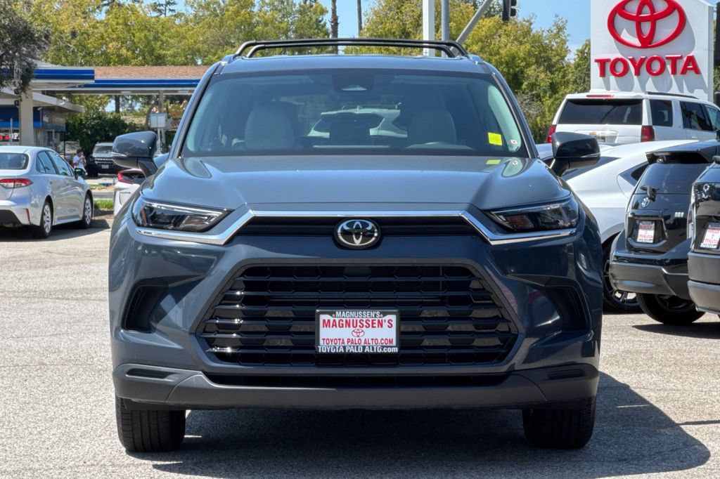 Certified 2025 Toyota Grand Highlander AWD Hybrid image 8