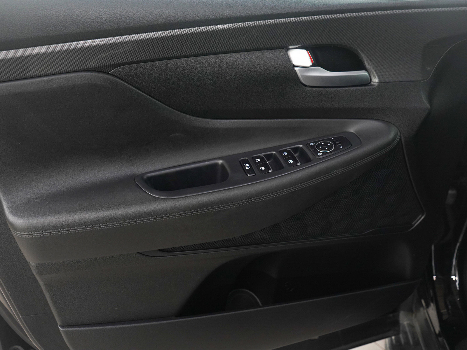 Used 2023 Hyundai Santa Fe XRT FWD image 23