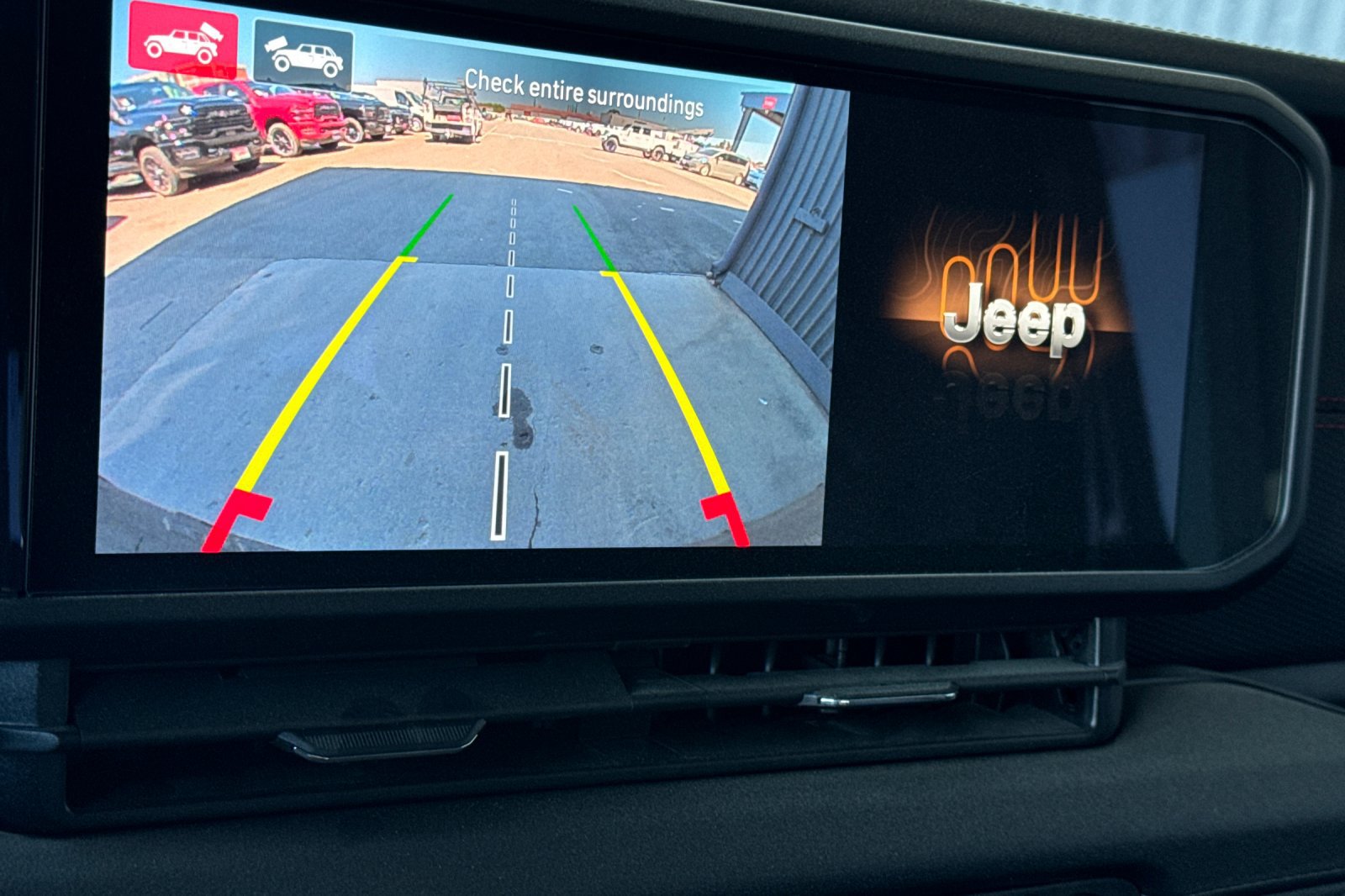 New 2026 Jeep Wrangler Unlimited Rubicon AWD/4WD image 18