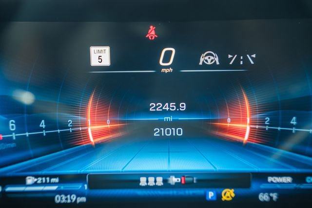 Used 2024 Mercedes-Benz GLC 43 AMG 4MATIC image 46