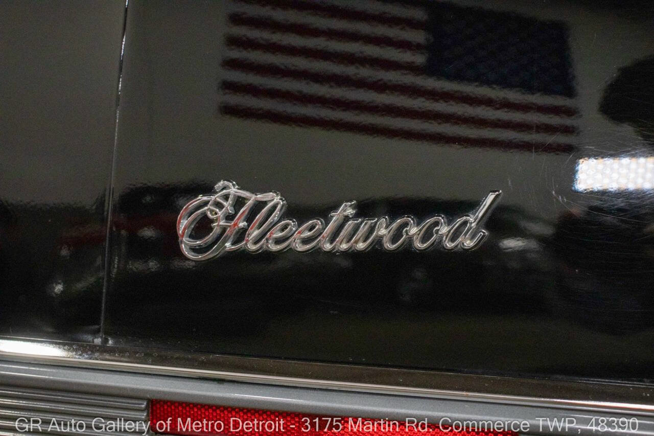 Used 1990 Cadillac Fleetwood Coupe FWD image 37