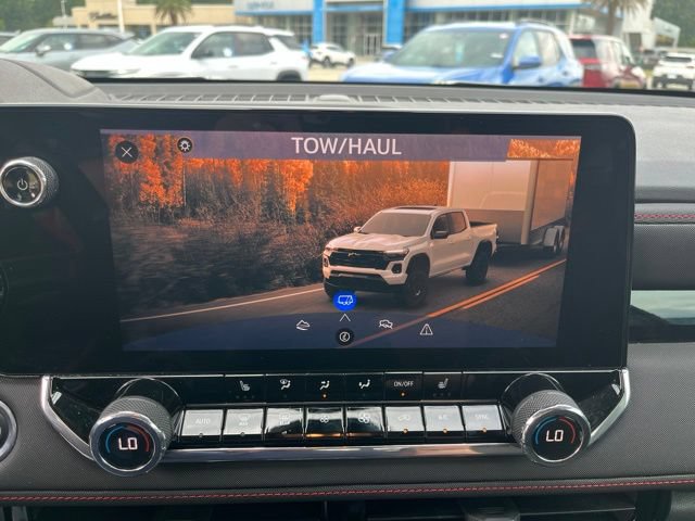 Used 2023 Chevrolet Colorado Z71 w/ Z71 Convenience Package 2 AWD/4WD image 27