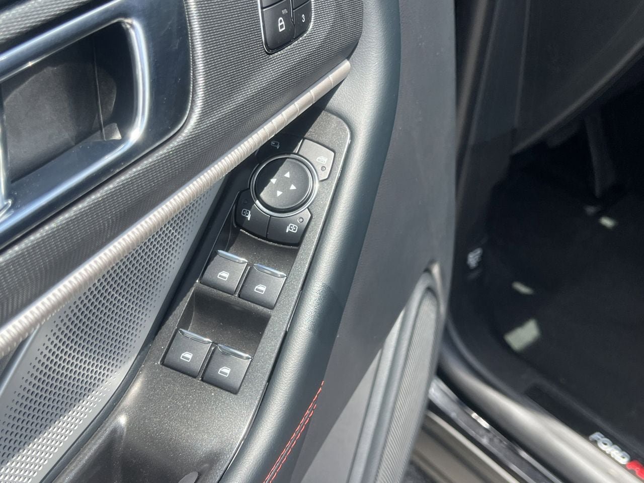New 2026 Ford Explorer ST w/ Sun And Sound Package AWD/4WD image 16