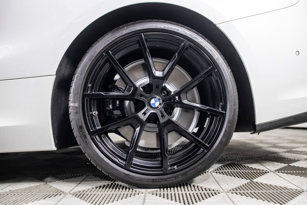 Used 2023 BMW 840i Coupe w/ M Sport Professional Package RWD image 39