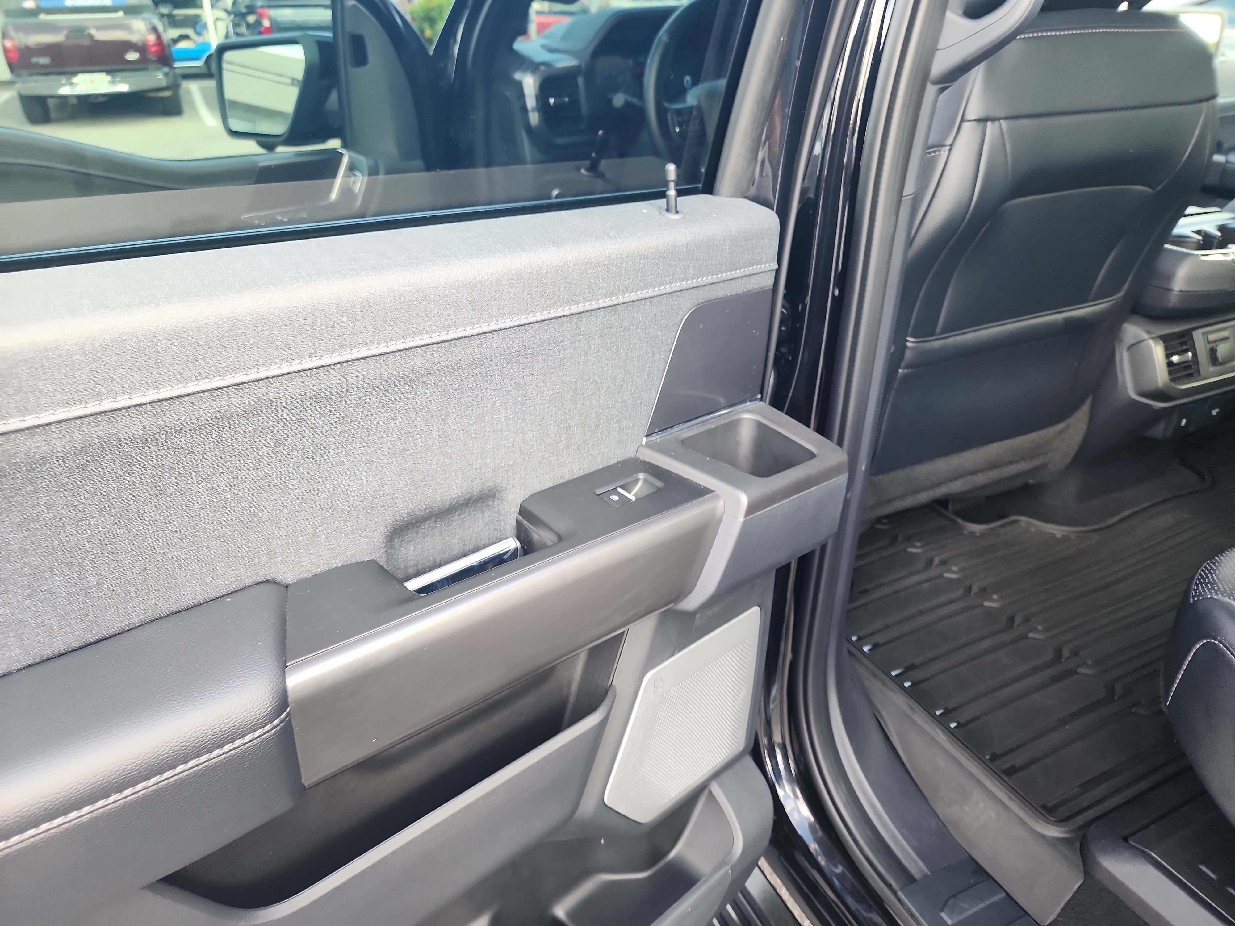 Certified 2024 Ford F150 Lariat w/ Equipment Group 502A High image 16