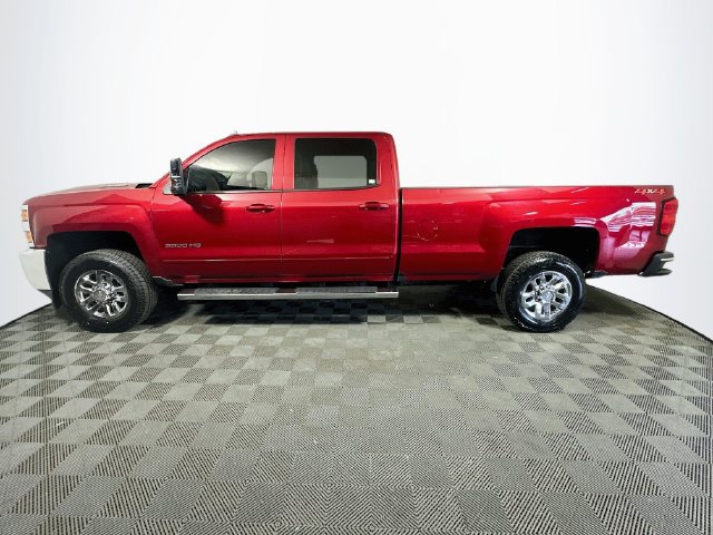 Used 2019 Chevrolet Silverado 3500 LT w/ LT Convenience Package AWD/4WD image 6