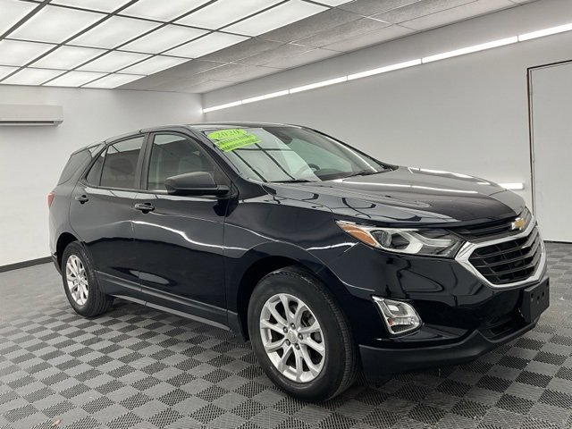 Used 2020 Chevrolet Equinox LS w/ LS Convenience Package image 3