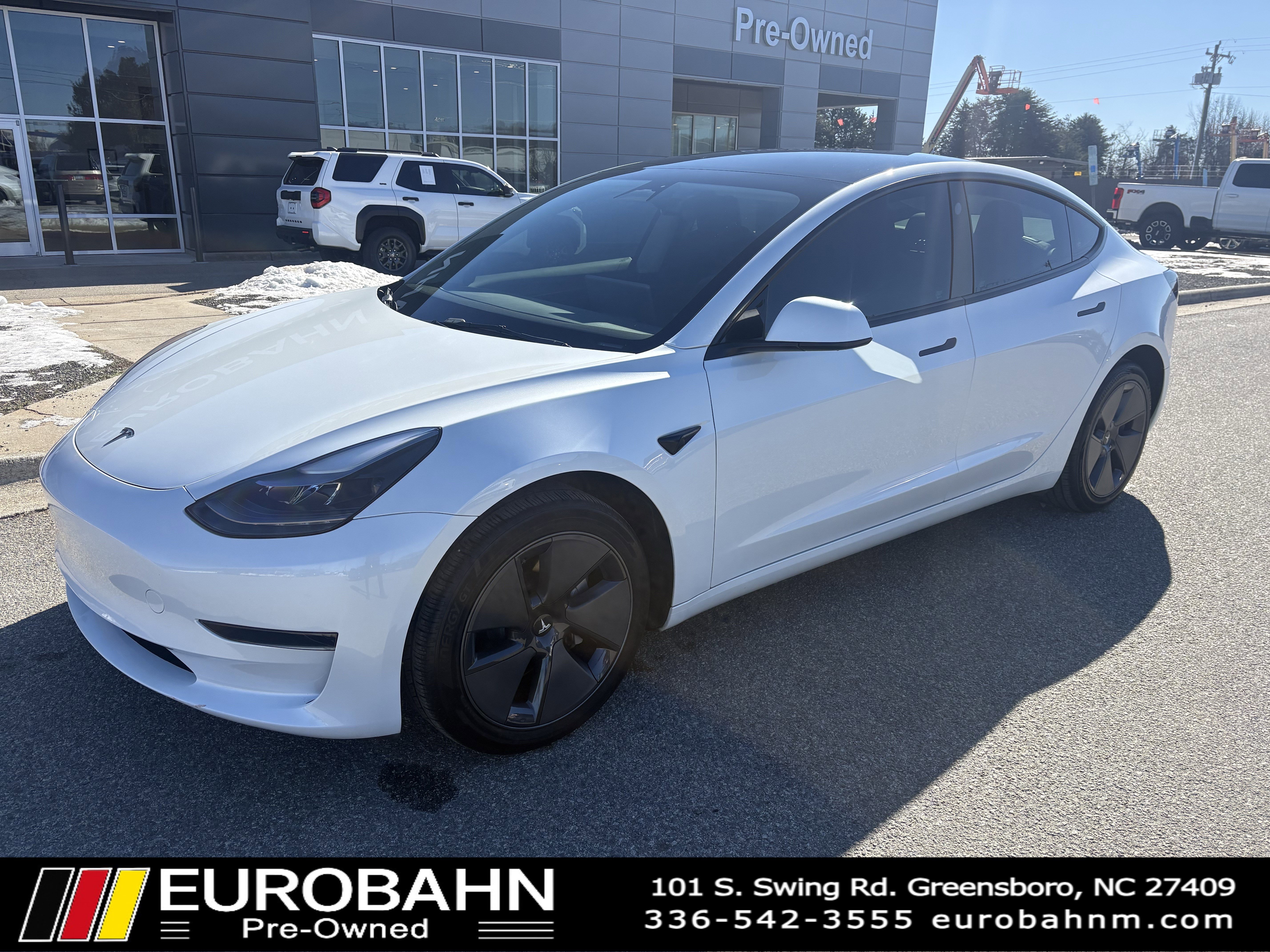 Used 2023 Tesla Model 3 Standard Range image 28