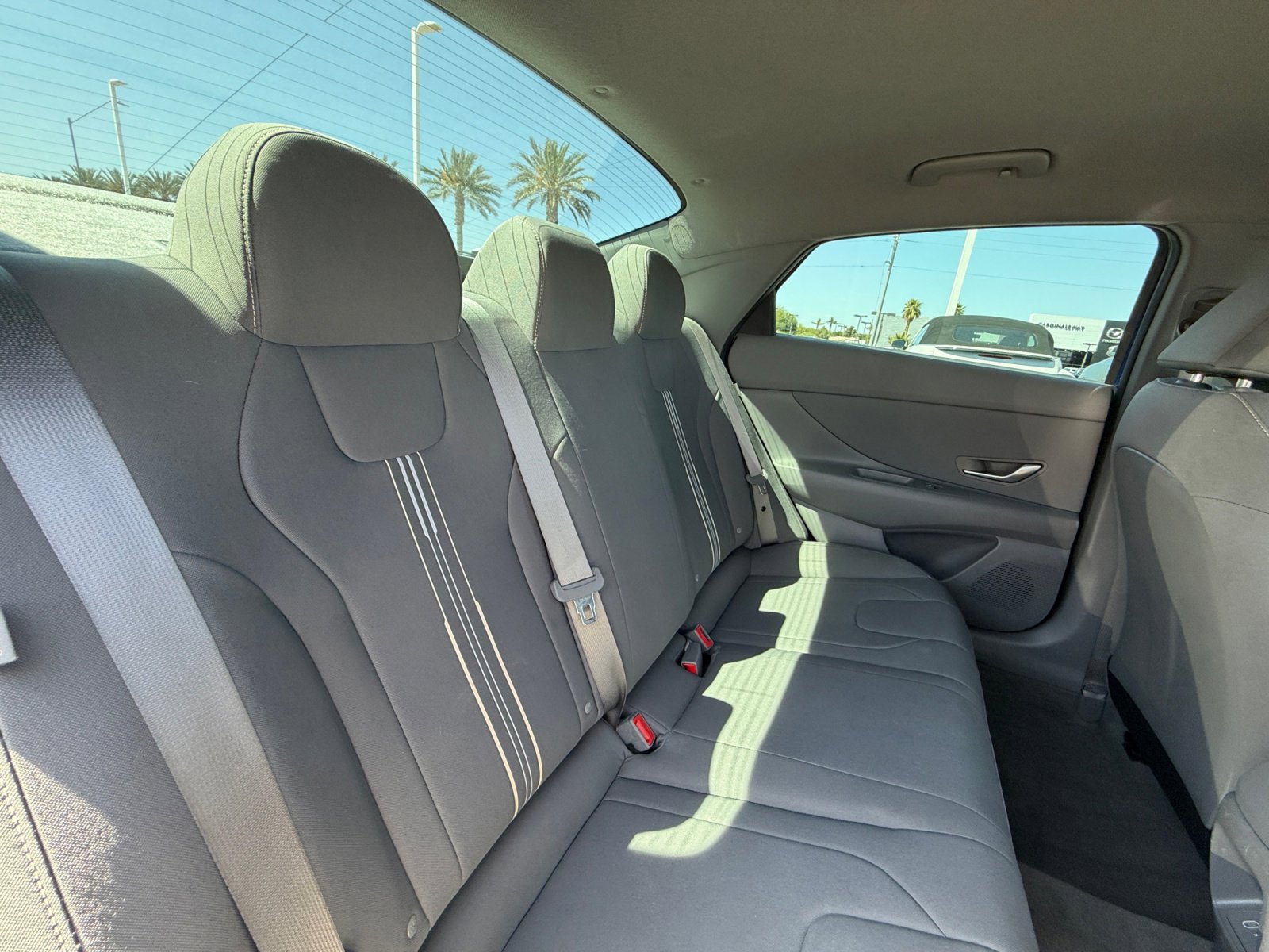 Certified 2025 Hyundai Elantra Sport FWD image 18