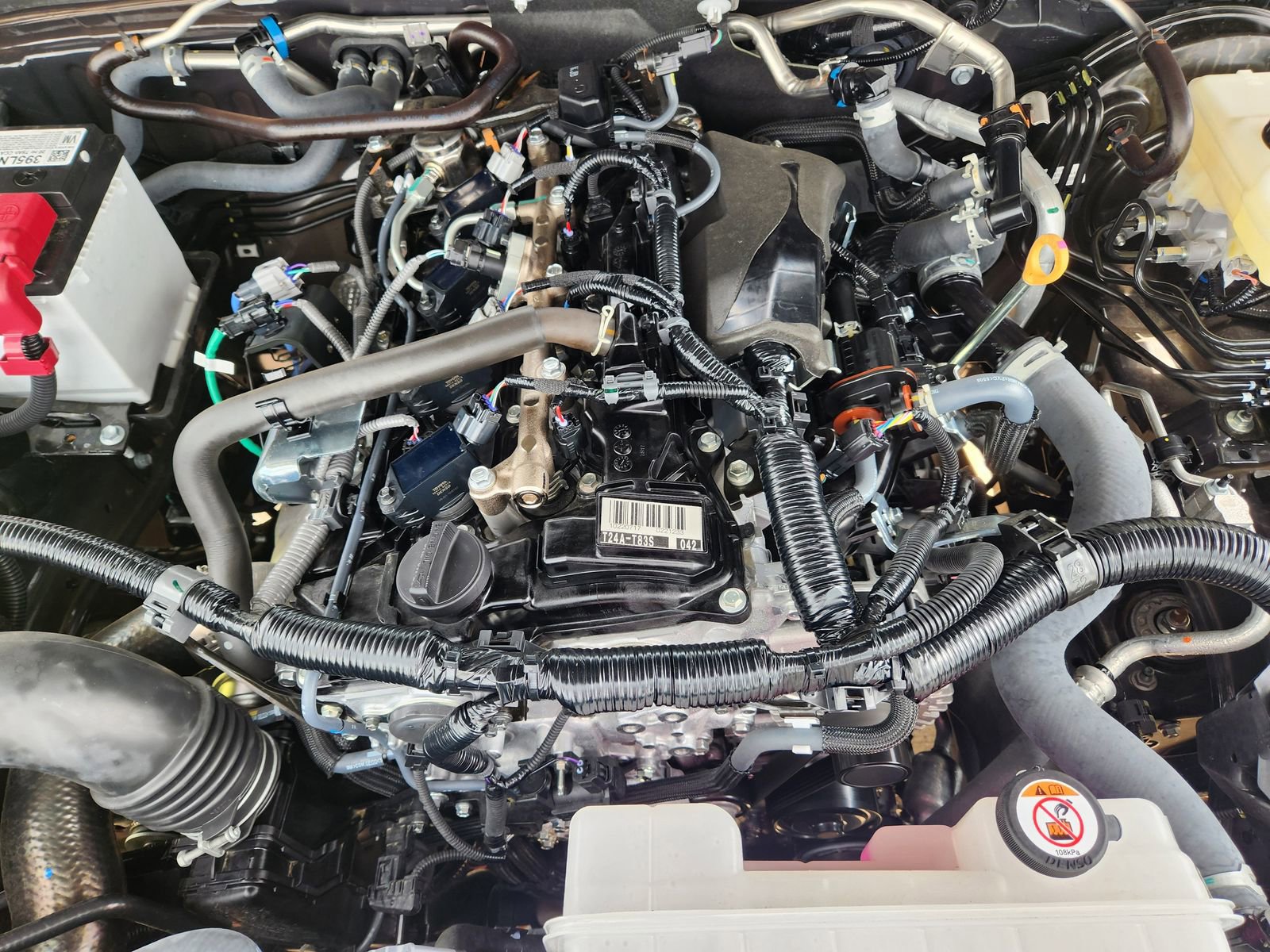Used 2025 Toyota Tacoma TRD Sport RWD image 34