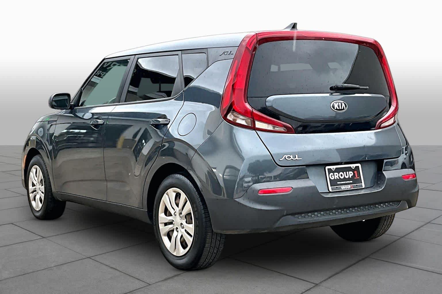 Used 2020 Kia Soul LX FWD image 12