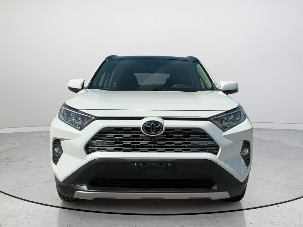 Used 2020 Toyota RAV4 Limited AWD/4WD image 2