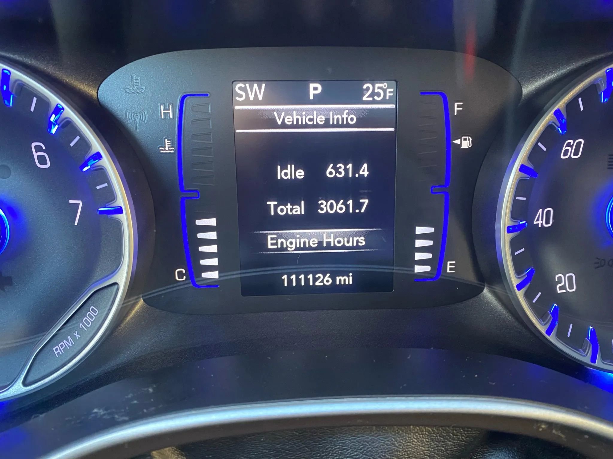 Used 2020 Chrysler Voyager LX w/ Cold Weather Group image 13