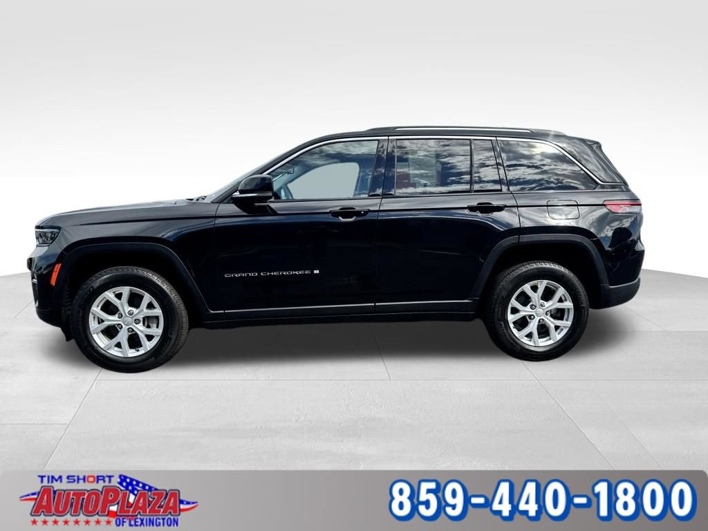 Used 2023 Jeep Grand Cherokee Limited AWD/4WD image 12