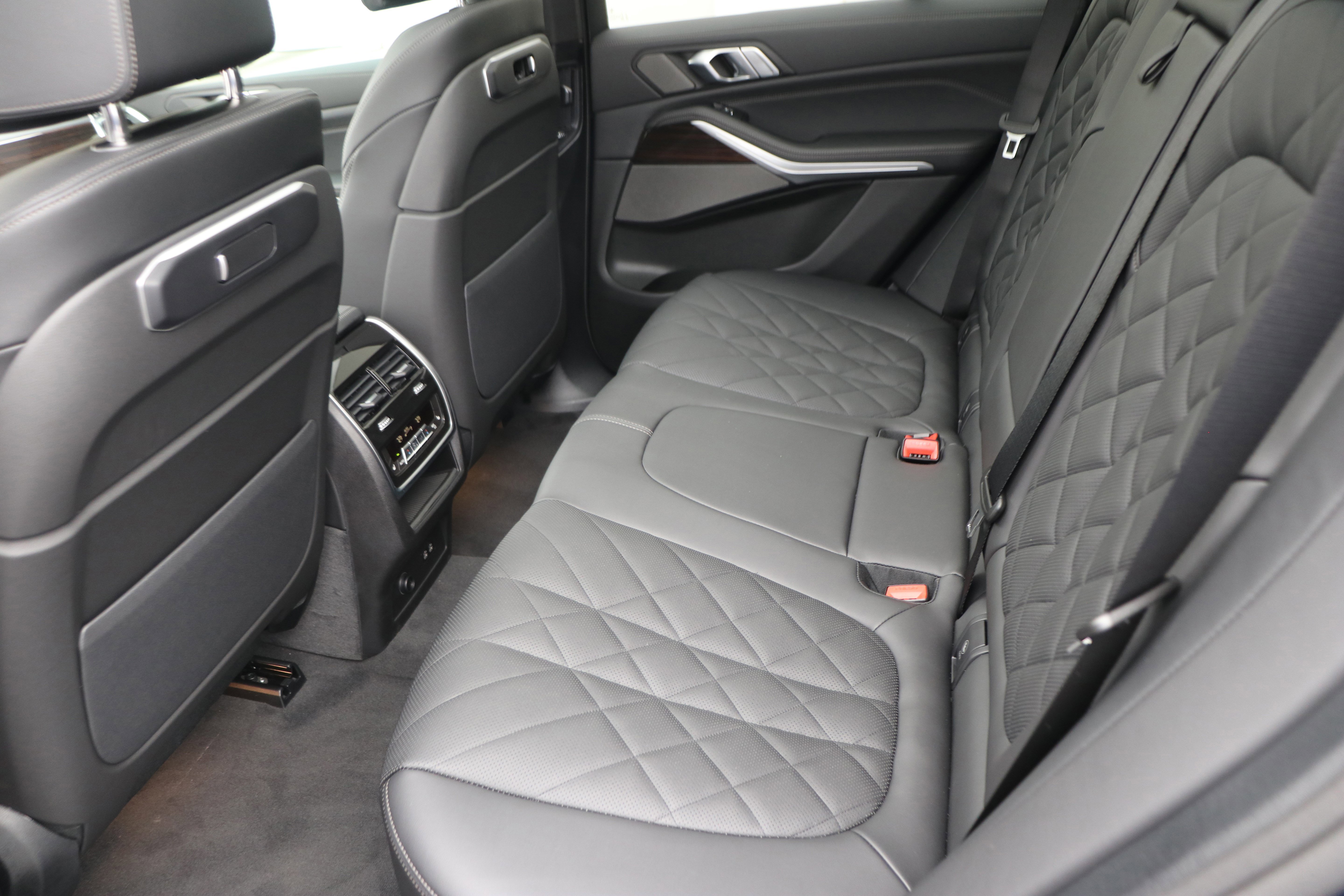 Certified 2026 BMW X5 xDrive40i image 35