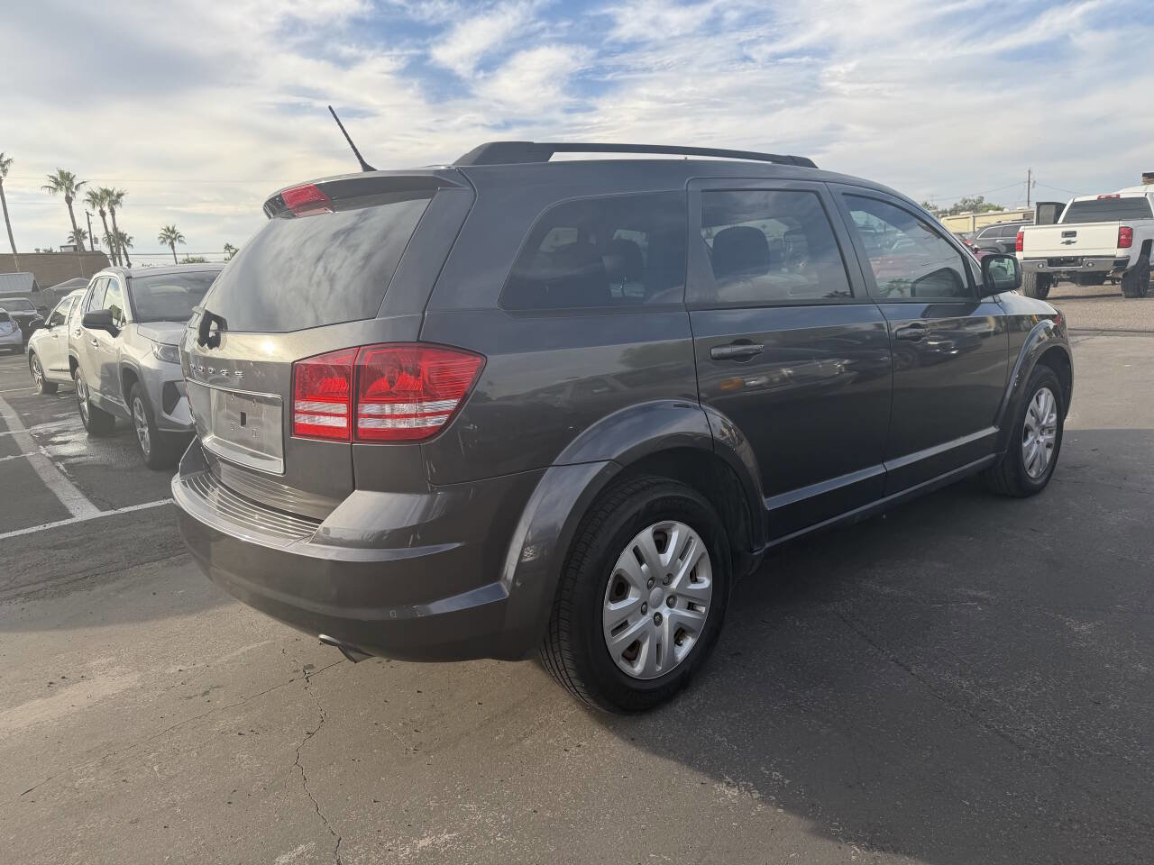 Used 2018 Dodge Journey SE image 14