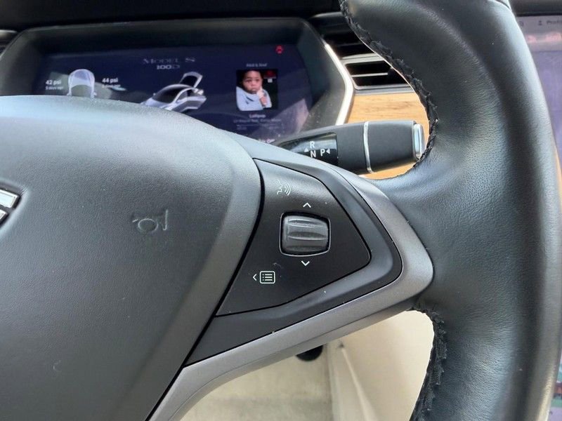 Used 2018 Tesla Model S 100D image 13