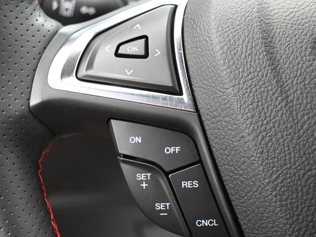 Used 2024 Ford Edge ST-Line image 12