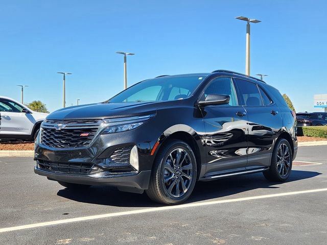 Used 2022 Chevrolet Equinox RS image 2