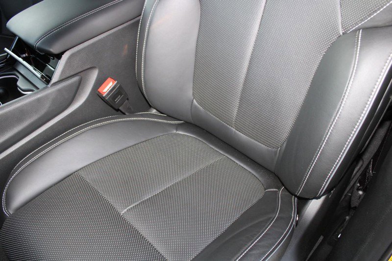 New 2023 Jeep Grand Cherokee Overland w/ Luxury Tech Group IV image 35