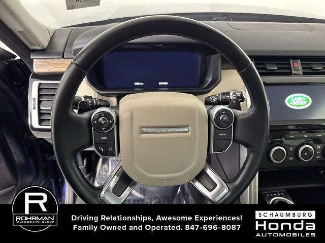 Used 2018 Land Rover Discovery HSE image 11
