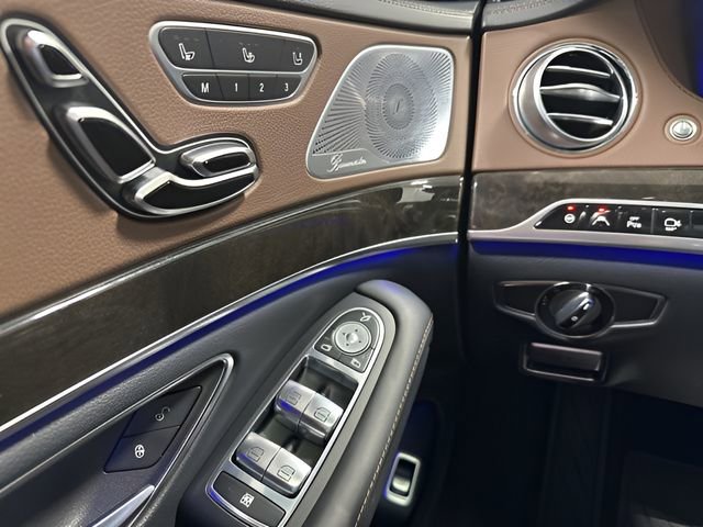 Used 2014 Mercedes-Benz S 550 Sedan image 15