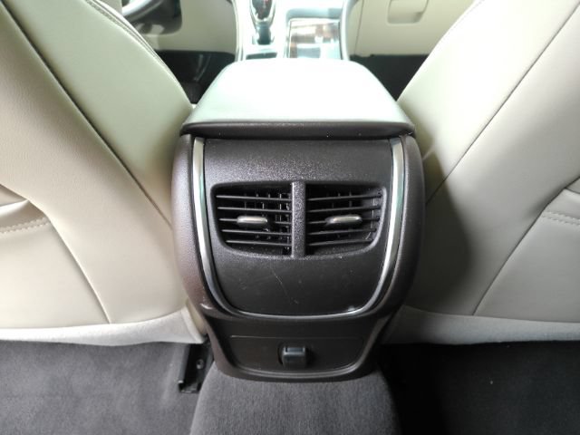 Used 2017 Buick LaCrosse Essence FWD image 28