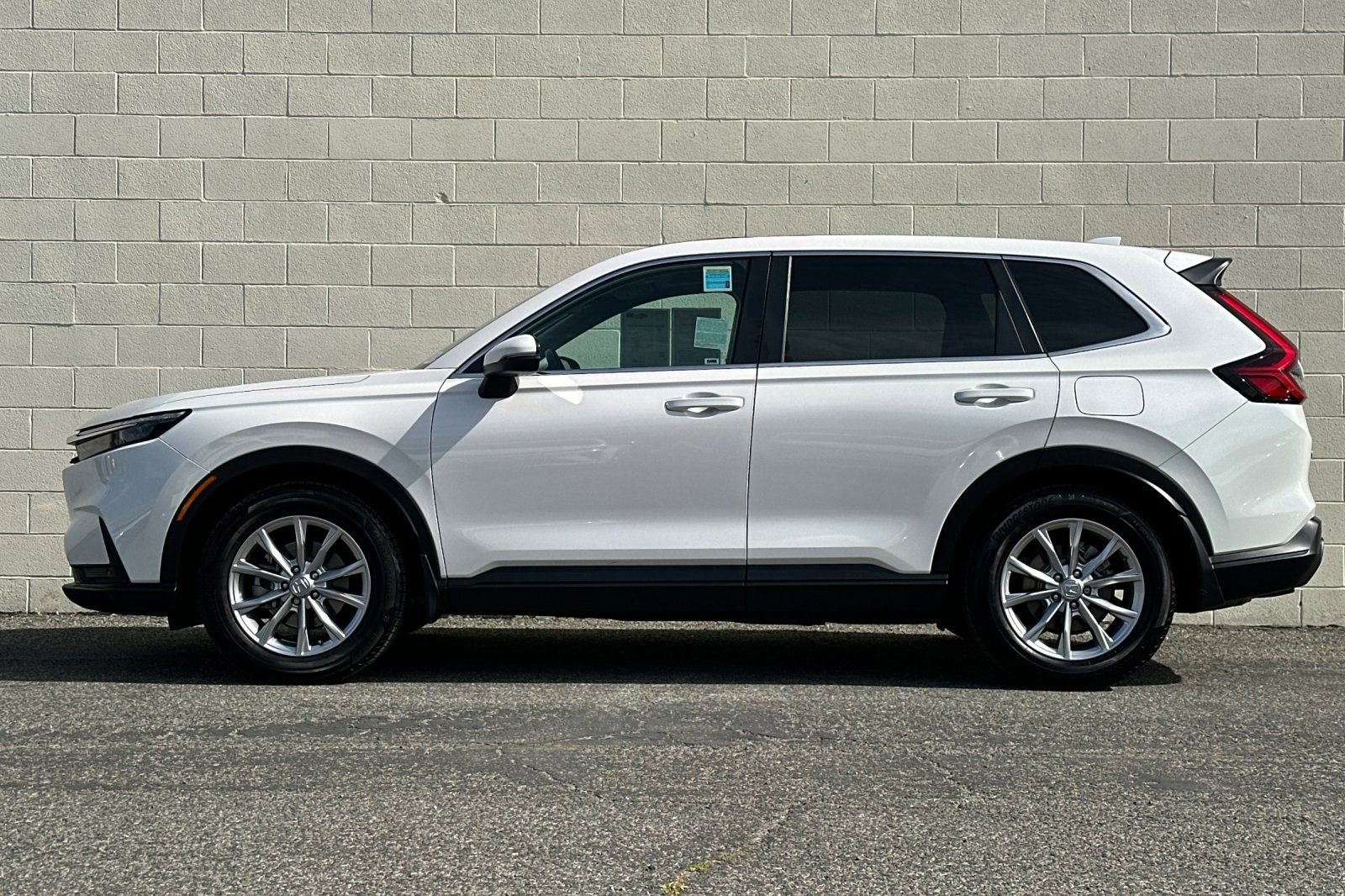 Used 2023 Honda CR-V EX-L image 7