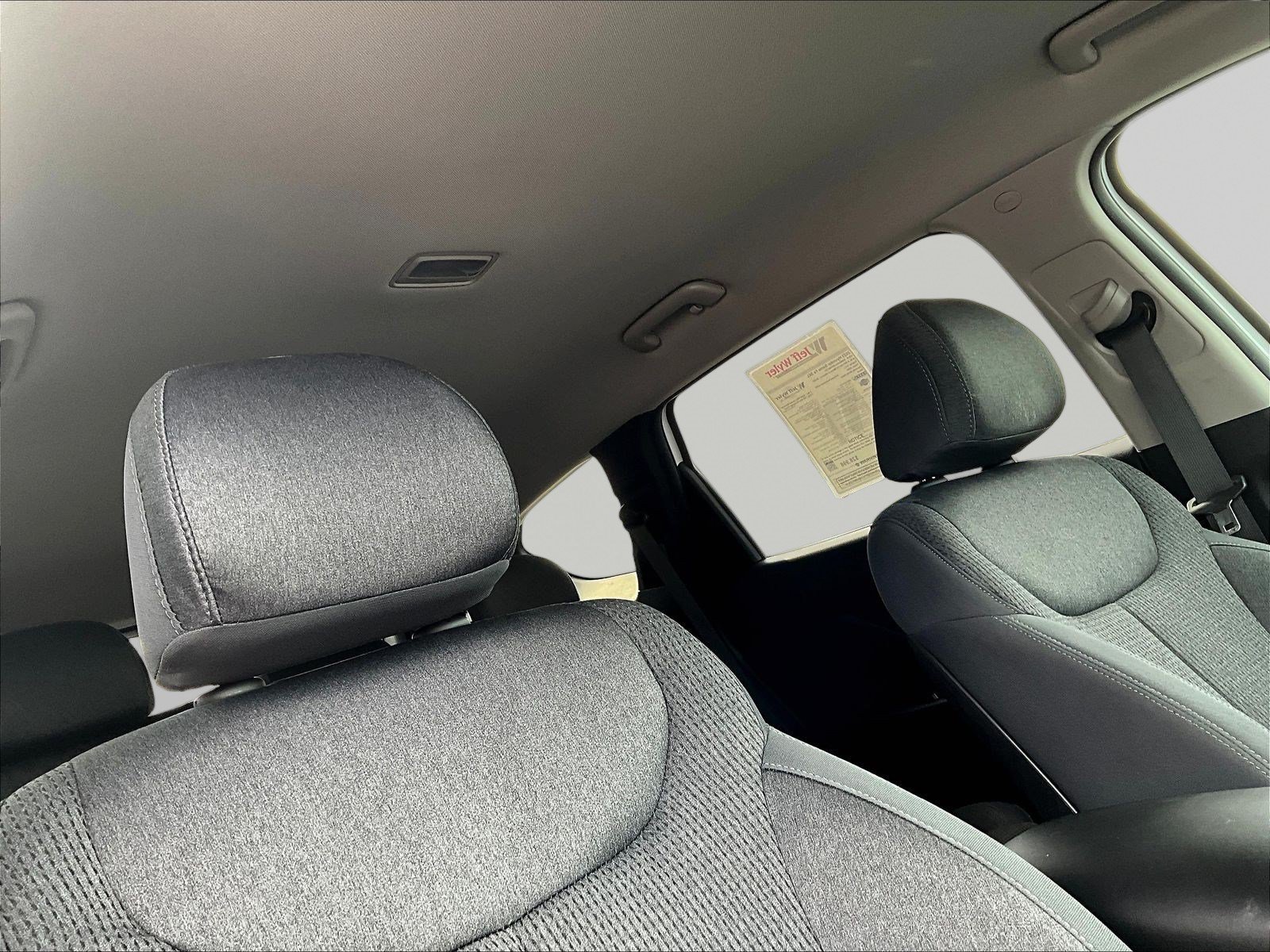 Used 2023 Hyundai Santa Fe SEL AWD/4WD image 25