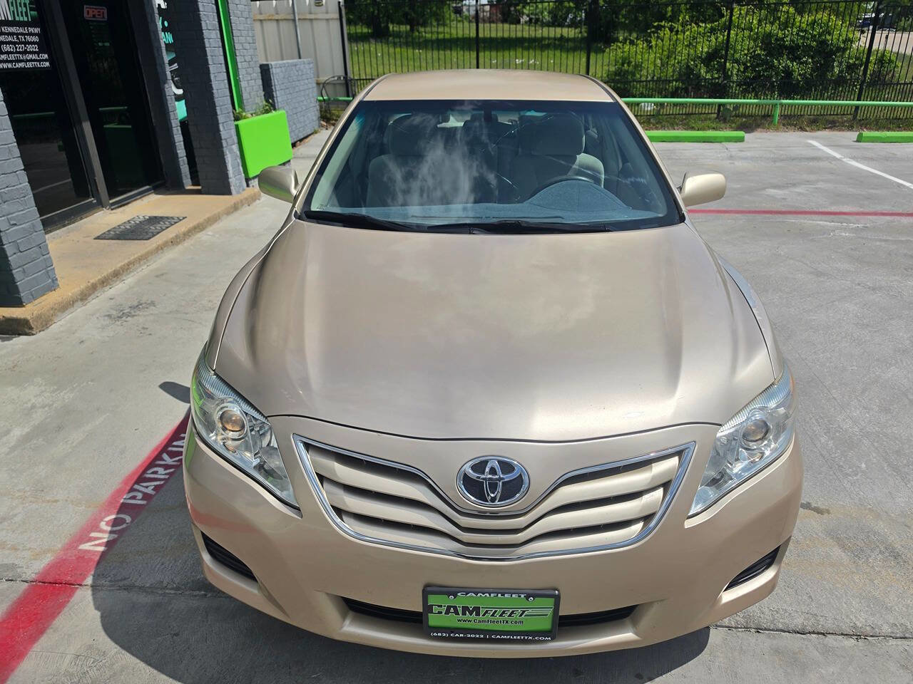 Used 2010 Toyota Camry LE image 55