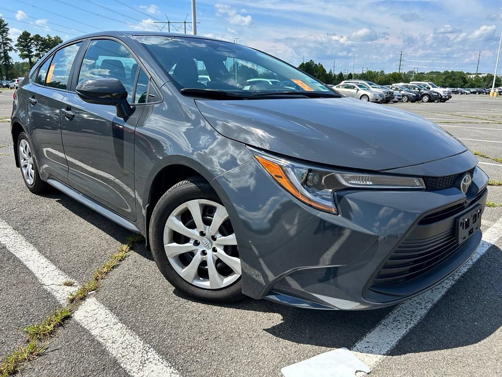 Used 2025 Toyota Corolla LE