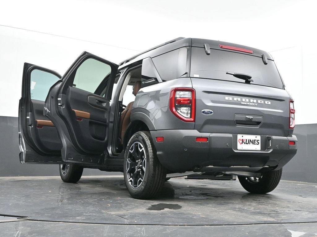 New 2025 Ford Bronco Sport Outer Banks image 66