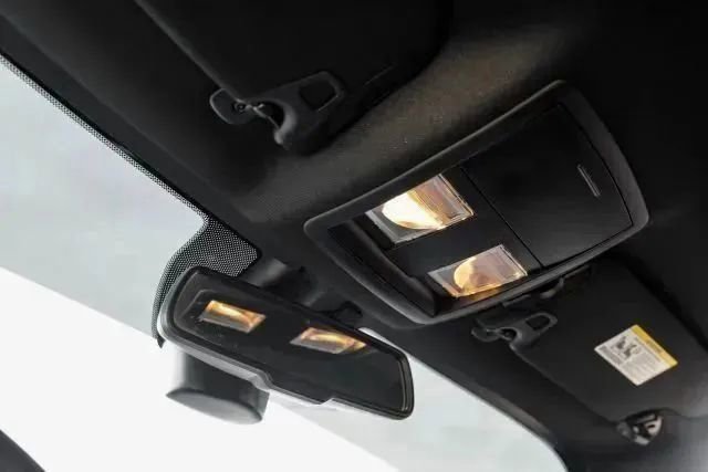 Used 2023 Dodge Challenger SXT w/ Blacktop Package image 32