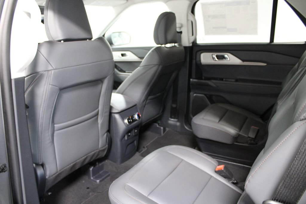 New 2026 Ford Explorer Active w/ Active Comfort Package image 21