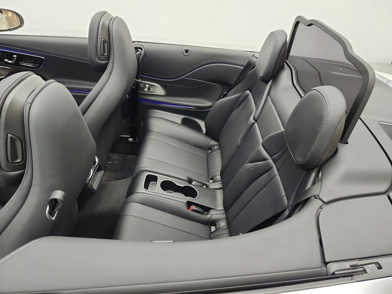 Certified 2024 Mercedes-Benz CLE 300 4MATIC Cabriolet image 15
