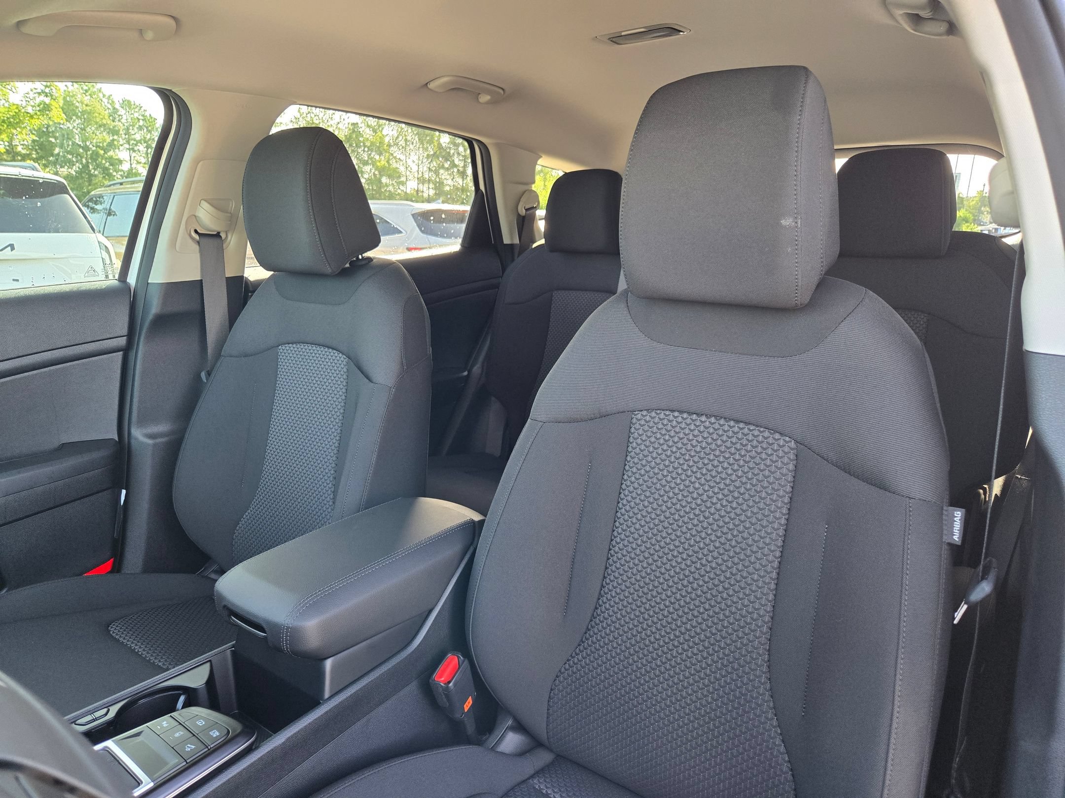New 2026 Kia Sportage LX w/ LX Convenience Package FWD image 19