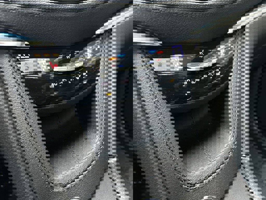 Used 2023 Cadillac XT5 Premium Luxury image 22