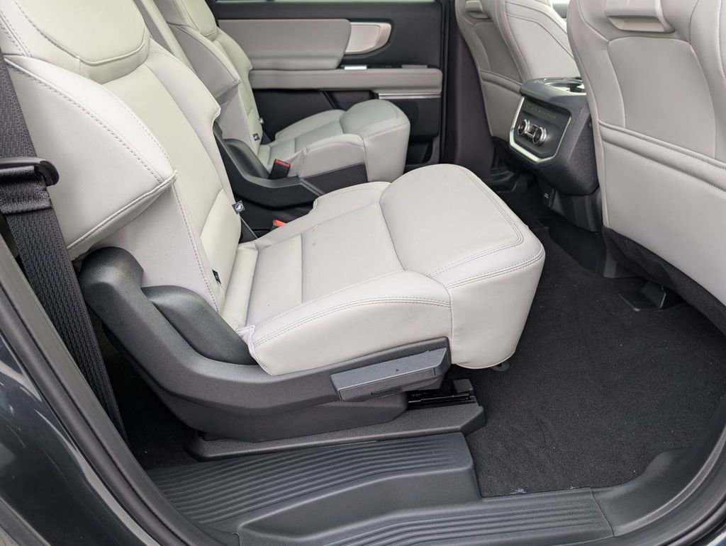 New 2026 Ford Expedition Max Active image 43