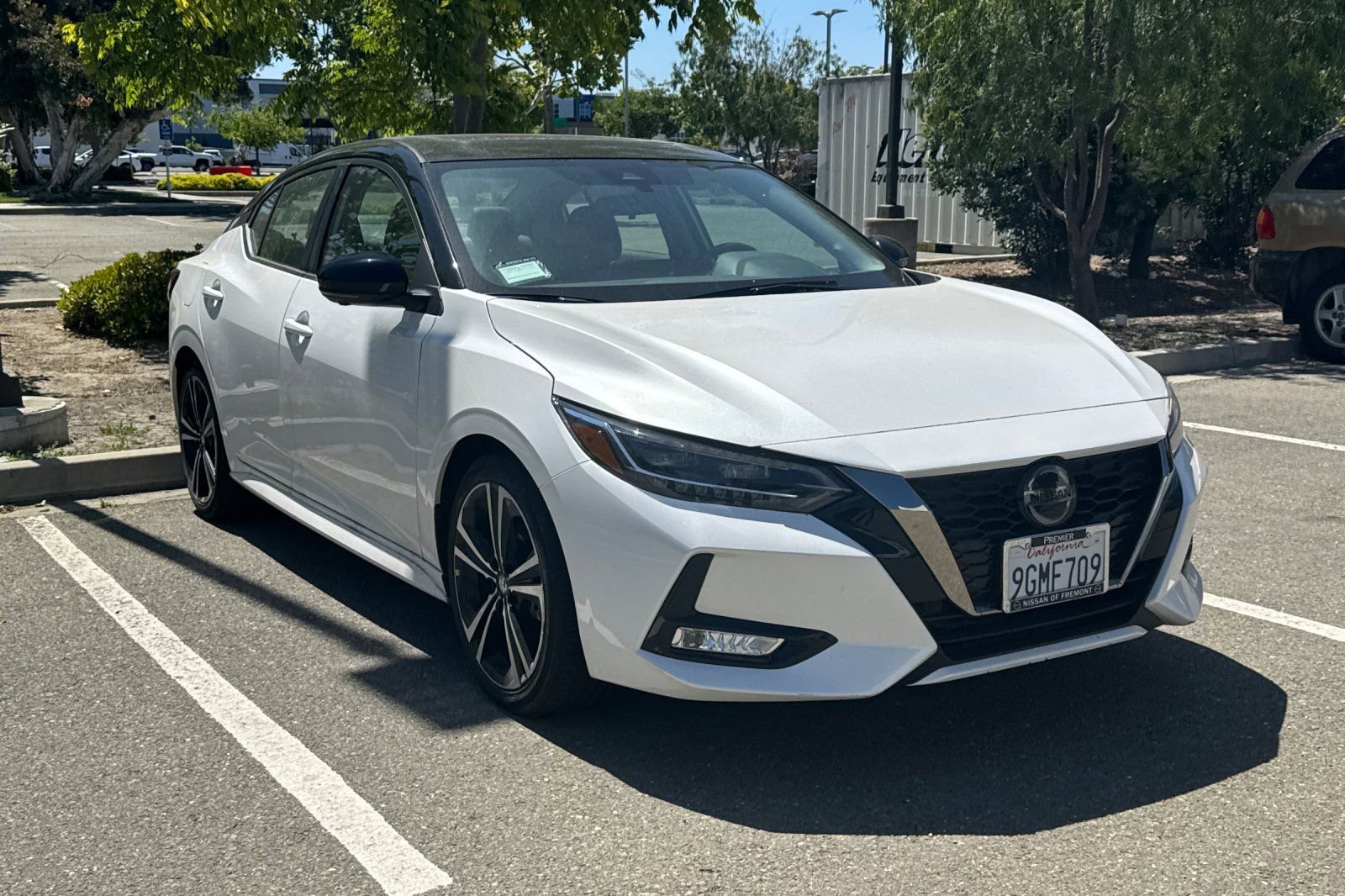 Certified 2023 Nissan Sentra SR w/ SR Premium Package FWD video 2