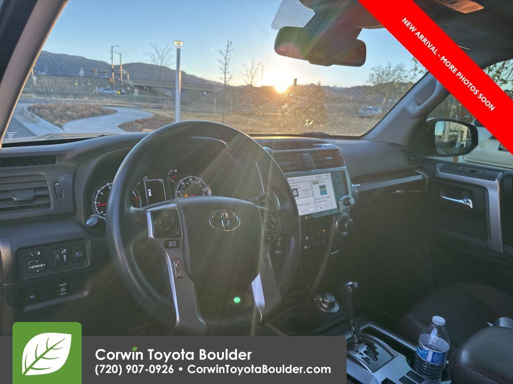 Used 2020 Toyota 4Runner Limited image 11