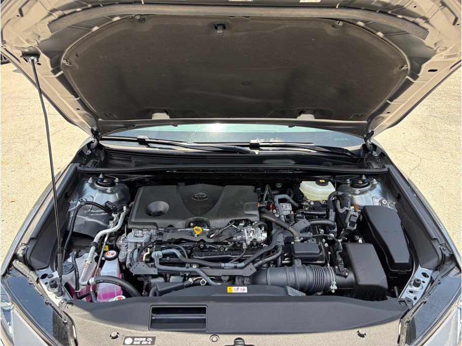 Used 2025 Toyota Camry SE FWD image 43