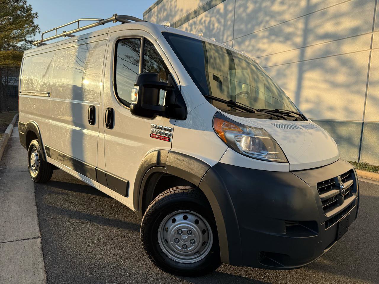 Used 2016 RAM ProMaster 1500 FWD image 1