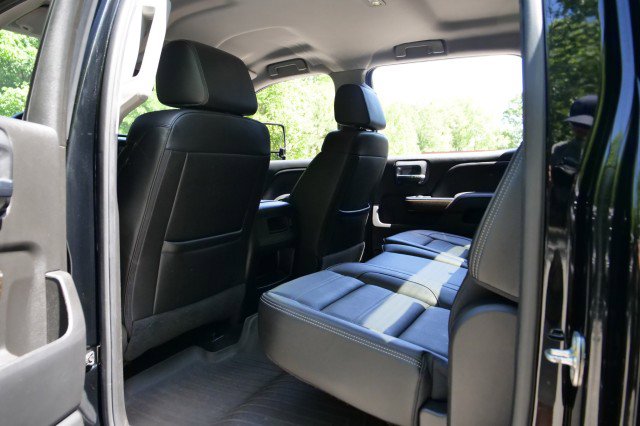 Used 2017 GMC Sierra 2500 Denali w/ Duramax Plus Package image 25