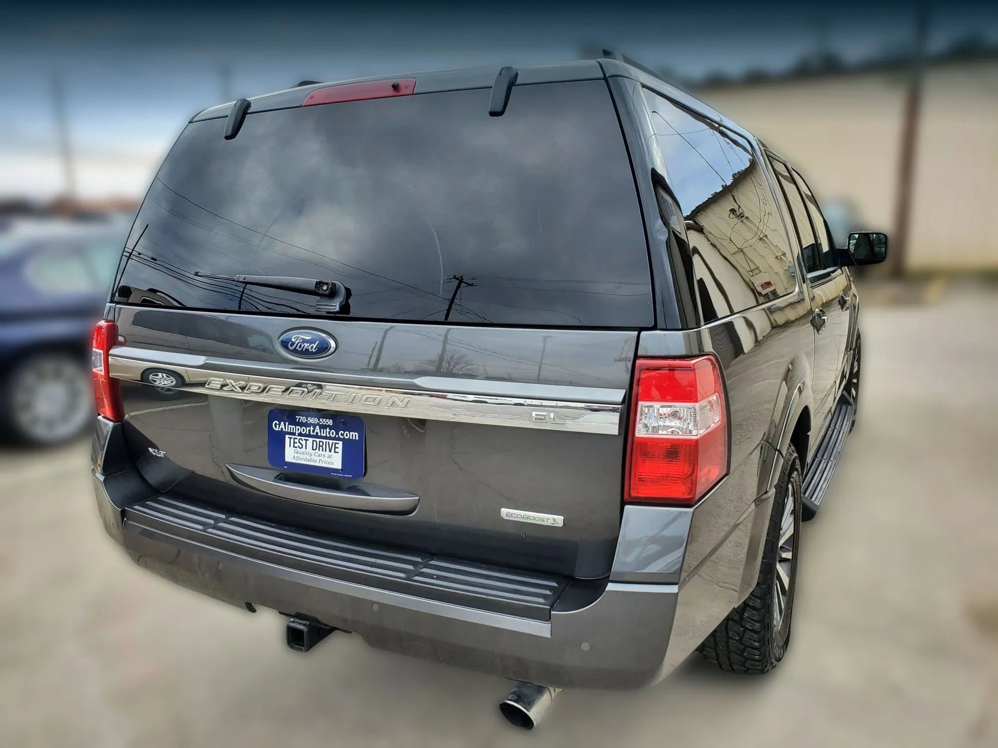 Used 2017 Ford Expedition EL XLT image 9