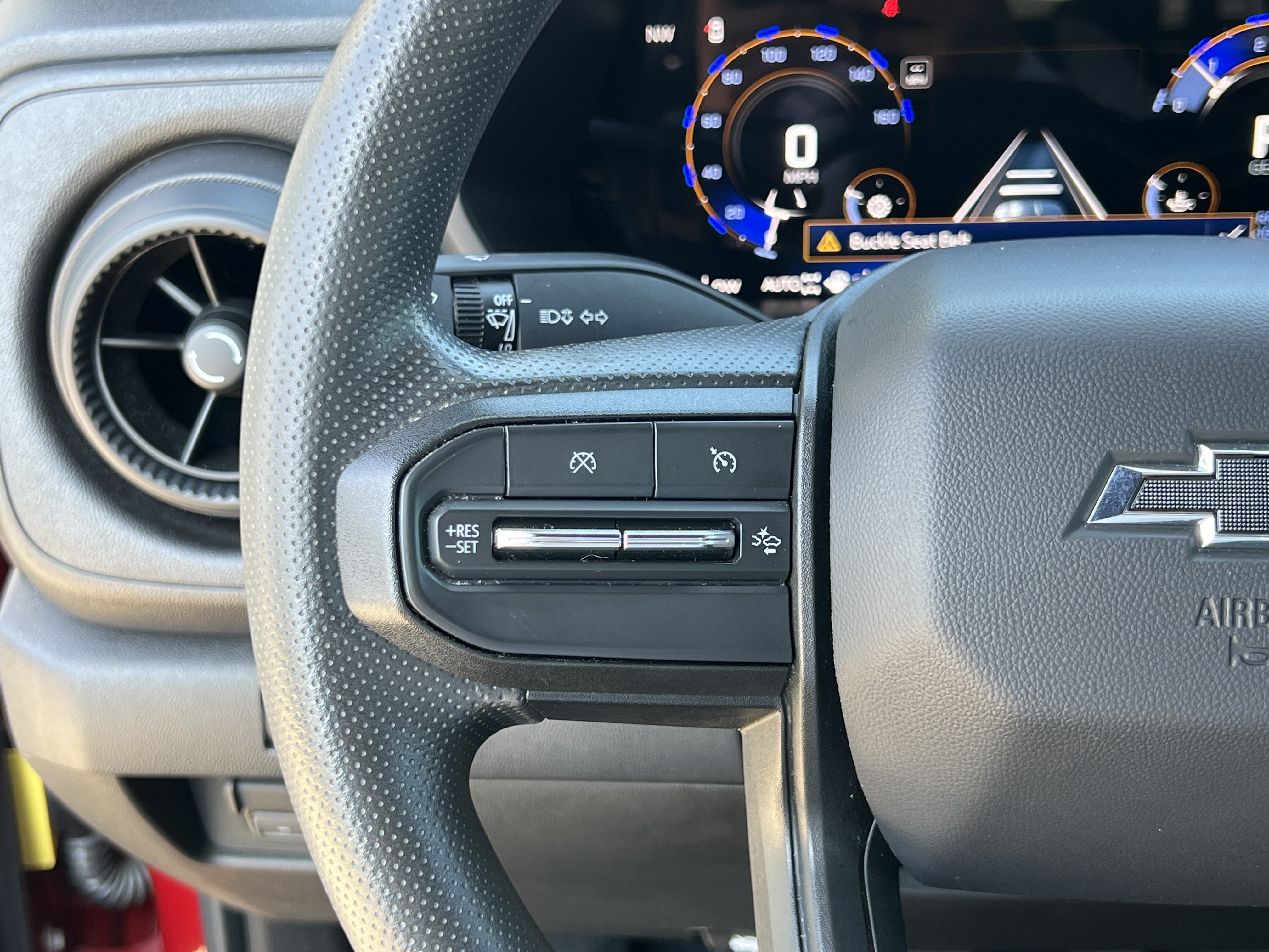 Used 2025 Chevrolet Colorado Trail Boss AWD/4WD image 14