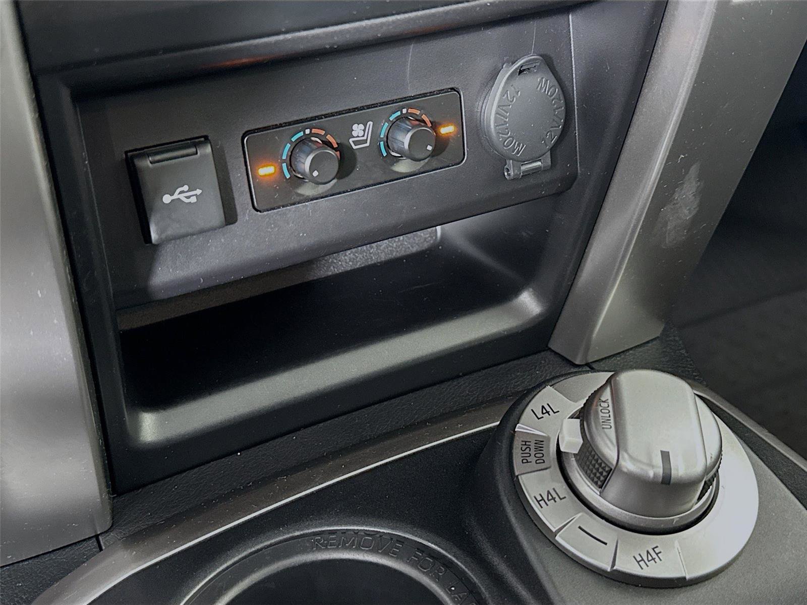 Used 2022 Toyota 4Runner Limited image 37