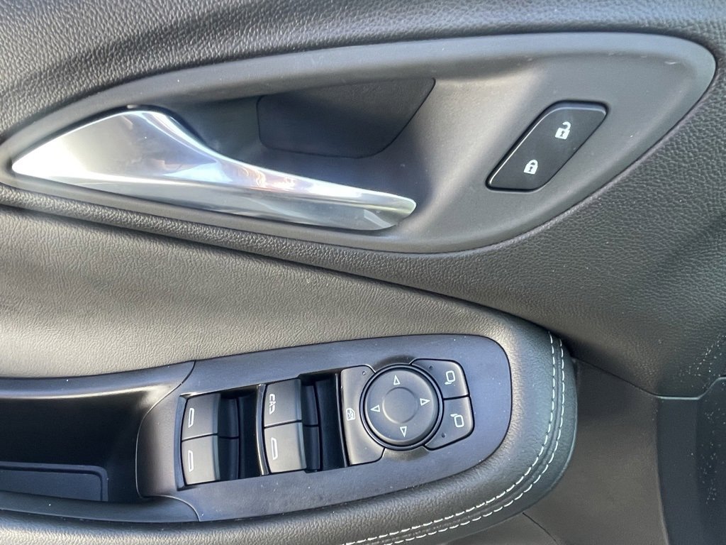 Certified 2026 Buick Encore GX Preferred w/ Comfort Package image 23