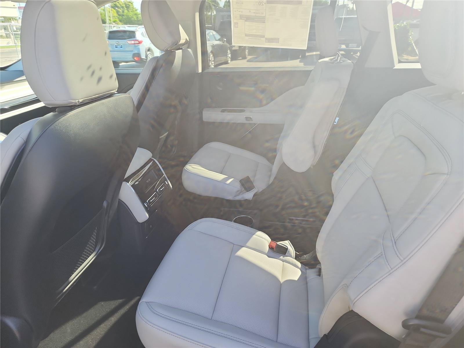 New 2027 Lincoln Aviator Reserve w/ Jet Appearance Package RWD image 22